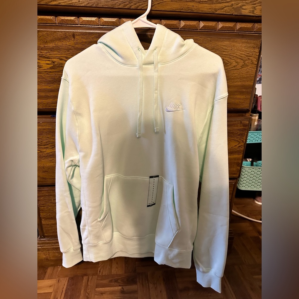 Brand new! Men’s Nike Hoody-Mint Green, size small